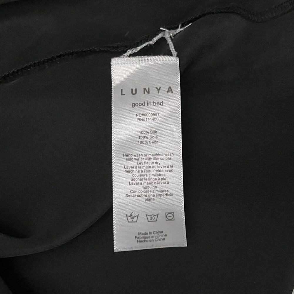 Lunya Washable Silk Tee Black Oversized Pocket Top XS/S Short Sleeve Sleepwear - Picture 6 of 7